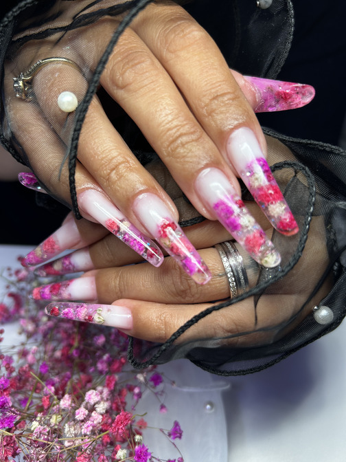 Lusy's Dream | Nail Salon in Port Talbot